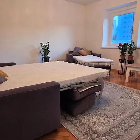 Alps & Lakes Апартаменты